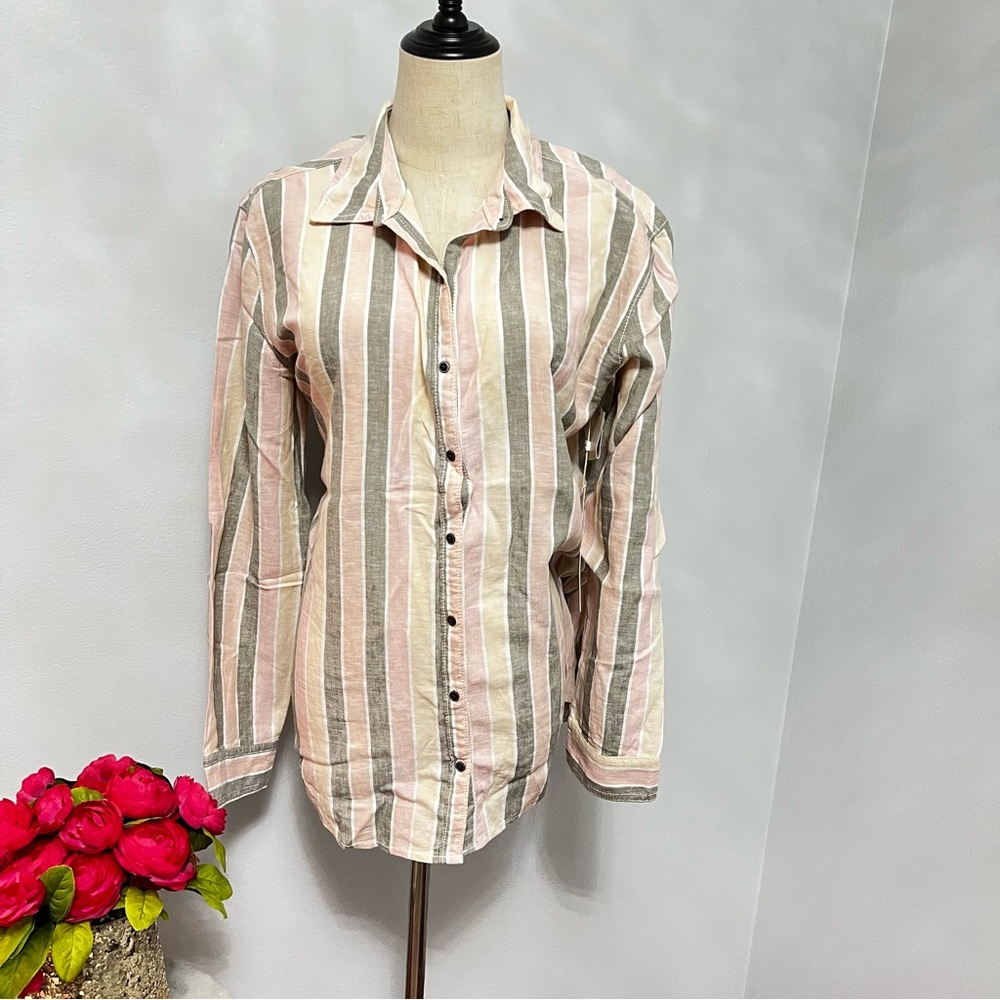 Caslon Striped Long Sleeves Button Down Shirt Size Large - New With Tag- Reemoly